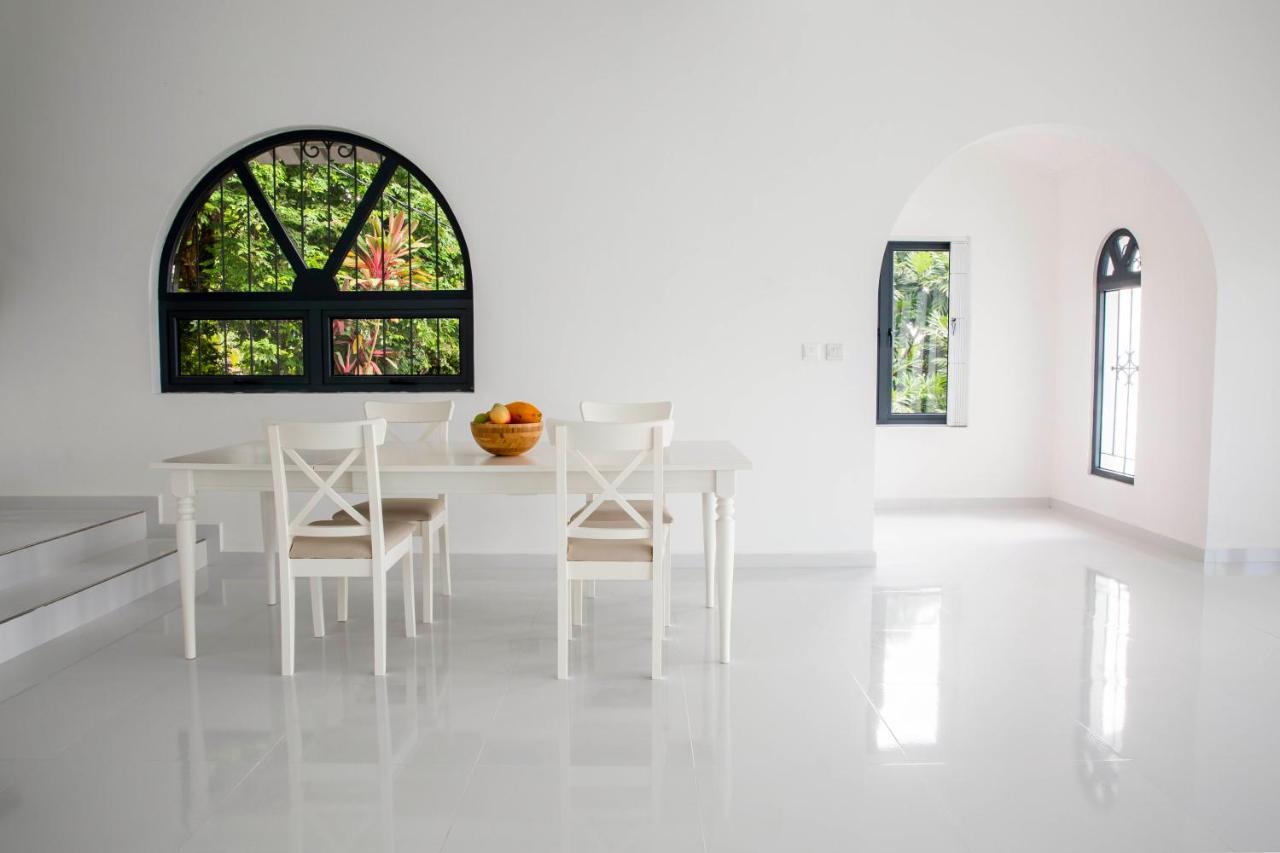 Paradise Heights Luxury Apartments & Villa Beau Vallon  Eksteriør billede